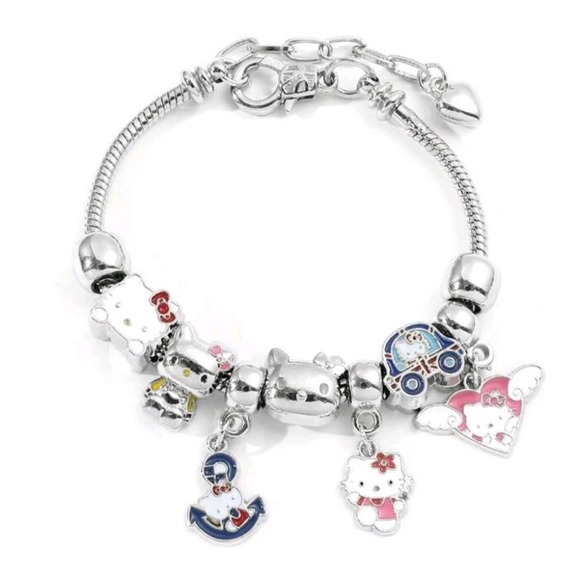 Hello Kitty Charm Bracelet - Picture 5 of 8